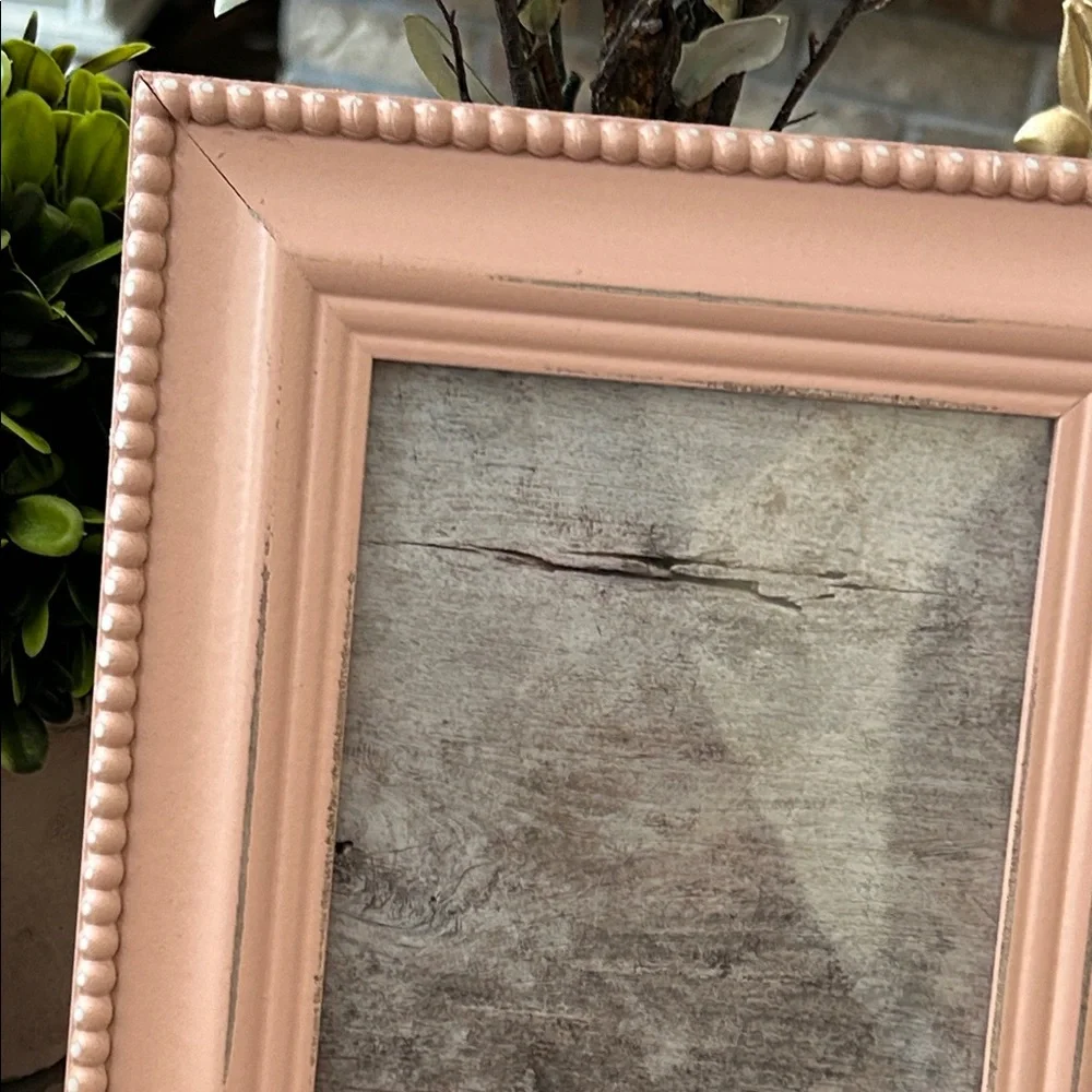 NEW! Shabby Chic Elegant Pink Beaded Wood 5x7 Photo Picture Frame